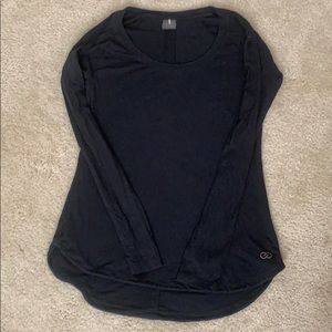 Women’s M black Calia long sleeve top